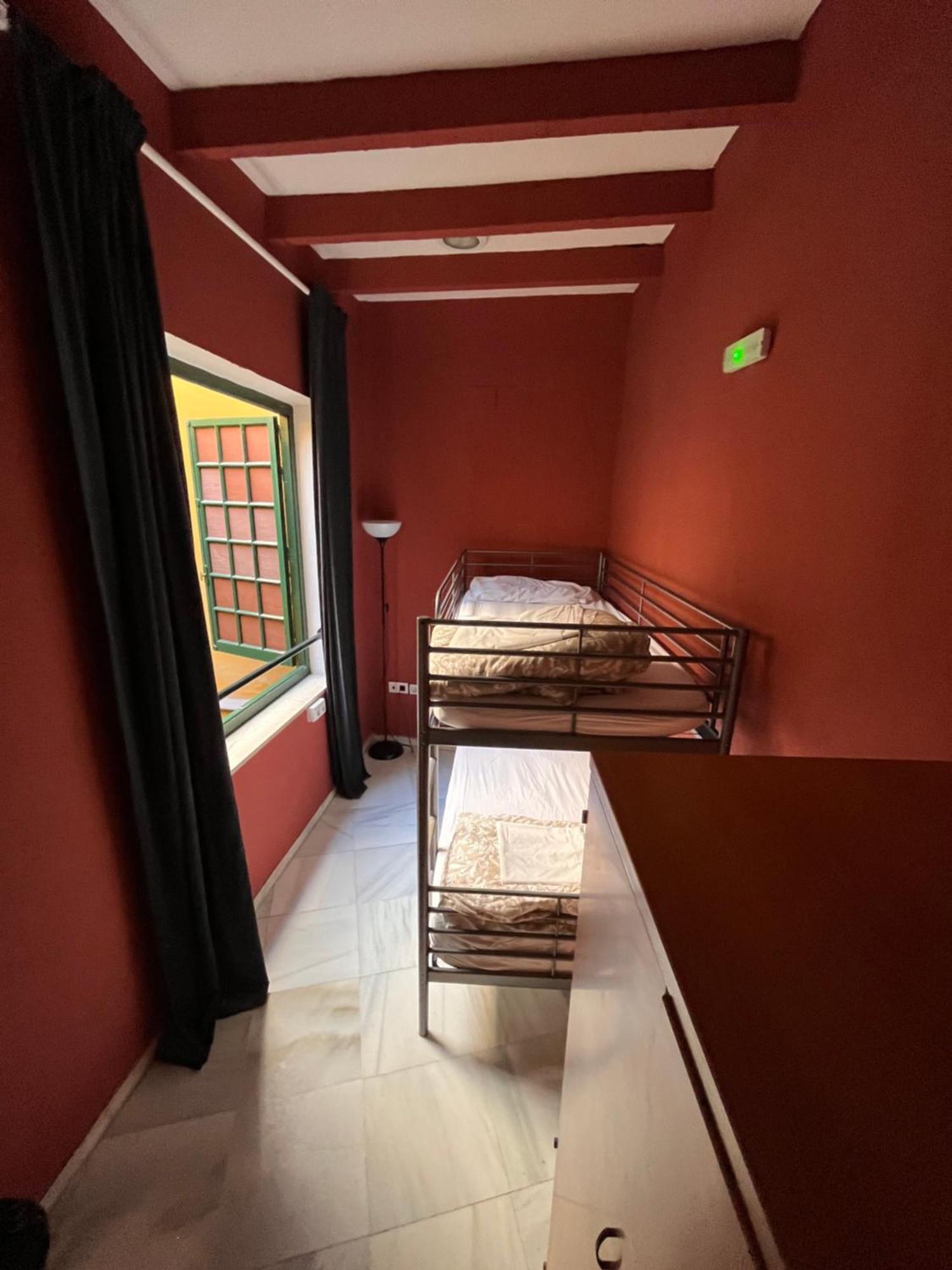 San Isidoro Hostel Sevilla Sevilha Exterior foto